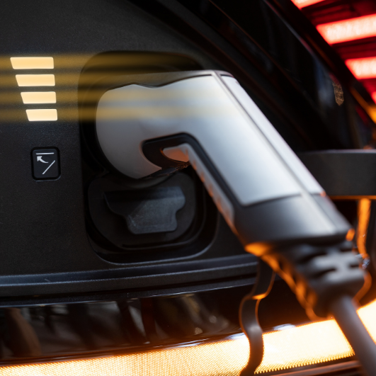 Do Electric Cars Suddenly Stop When the Battery Hits Zero?