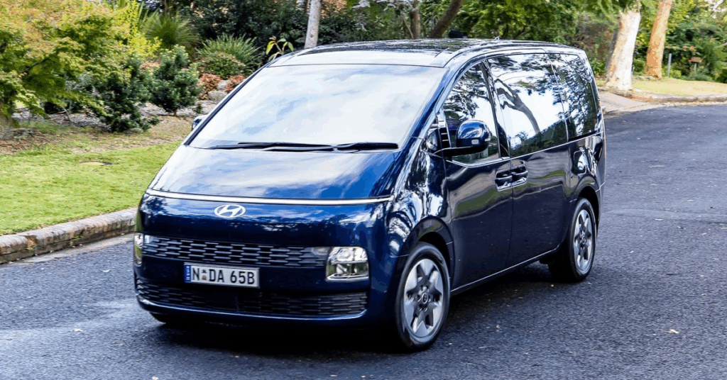 Hyundai Staria